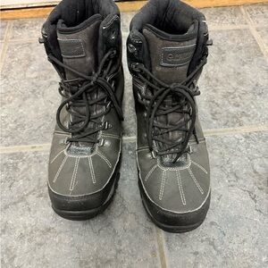 Hi-Tec Men’s Winter Lace up Boots size 13